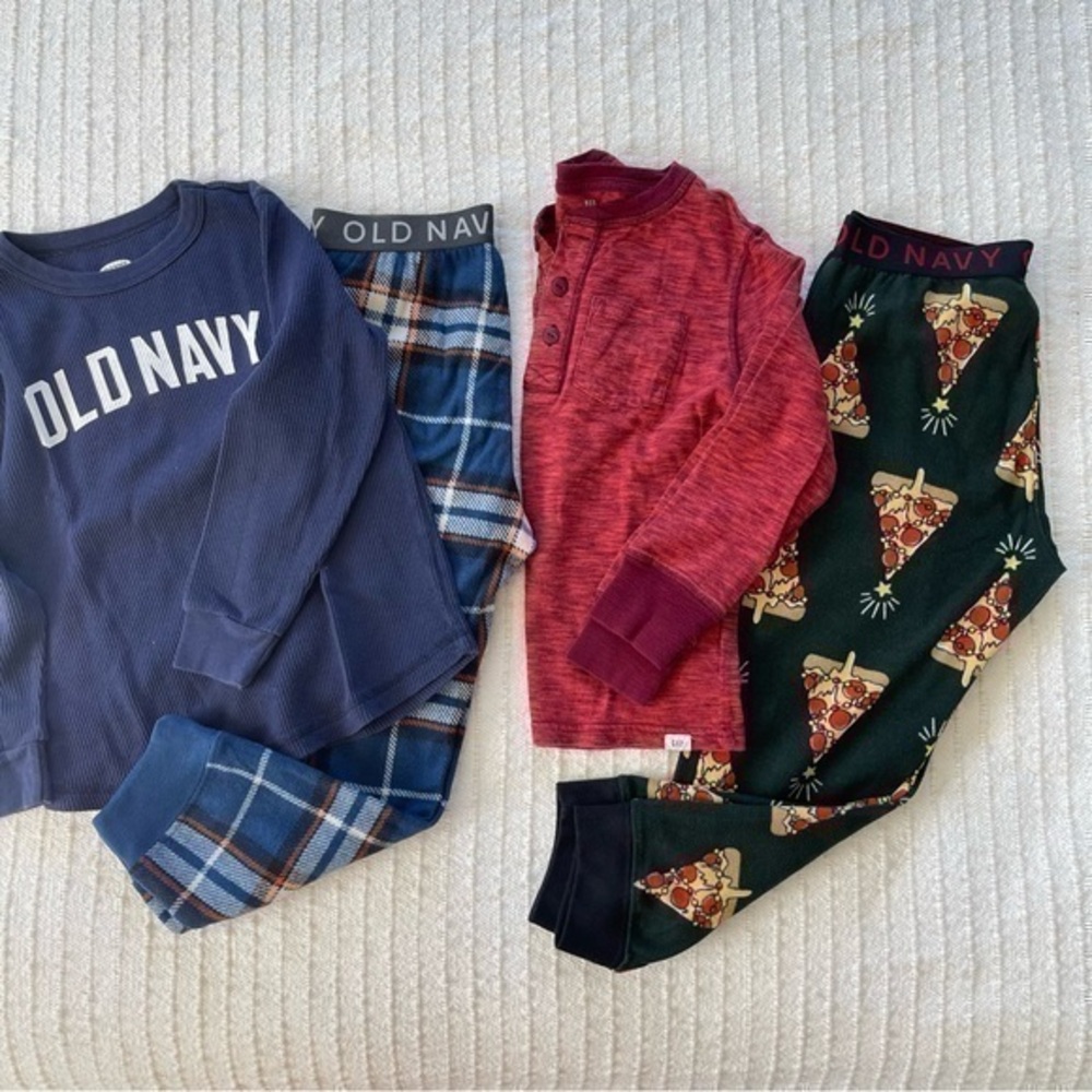 Bundle of two pjs sets by Old Navy and Gap in novelty print and size S (6-7)